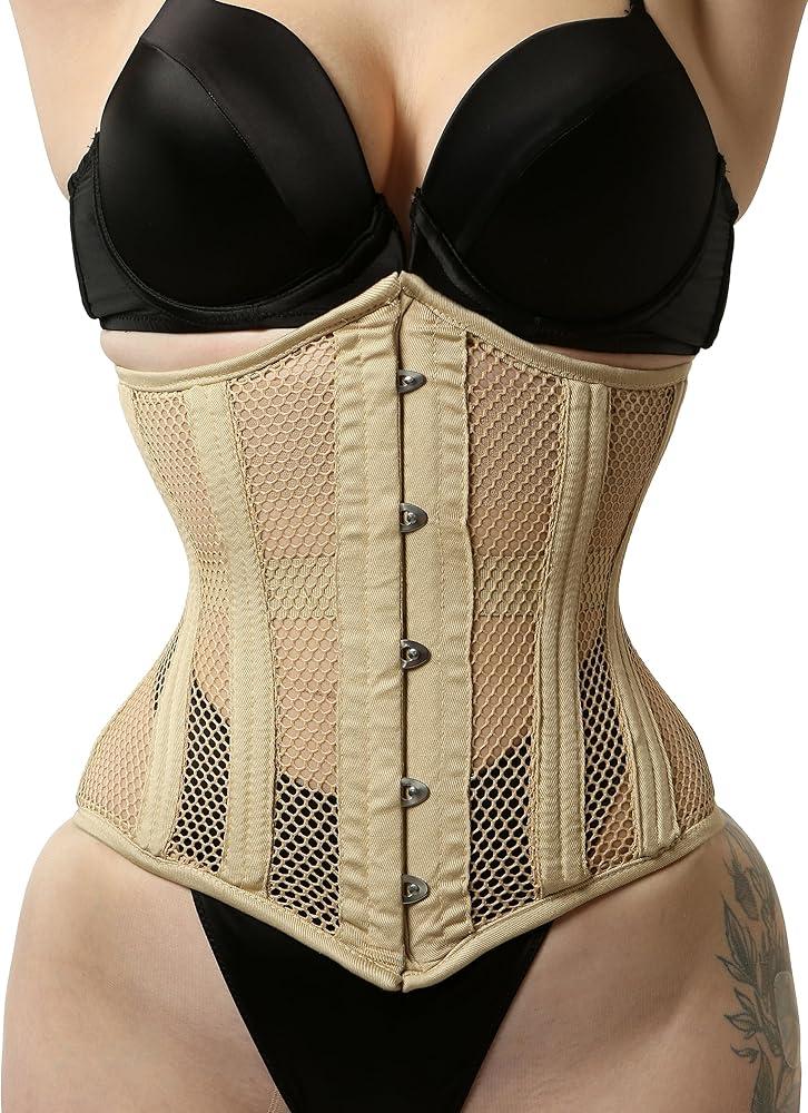 Corset en été : 7 astuces pour le porter sans souffrir de la chaleur